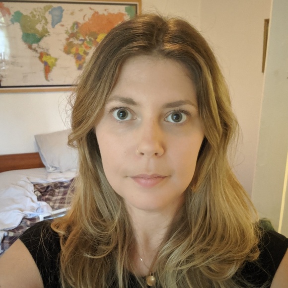 Meet your Posher, Jo-Anna - Picture 1 of 1